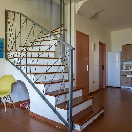 Hétvégi ház Chara House *