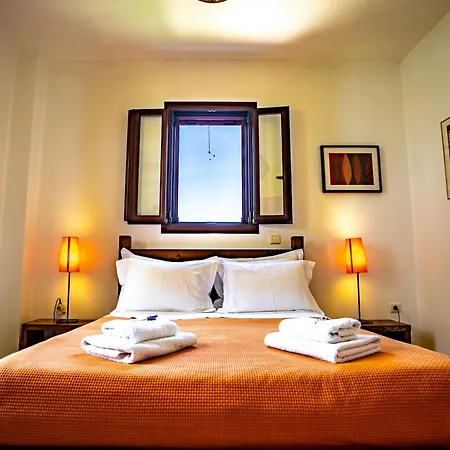 Chara House Kır Evi *