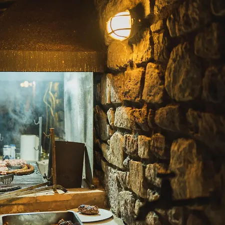 Hétvégi ház Chara House *