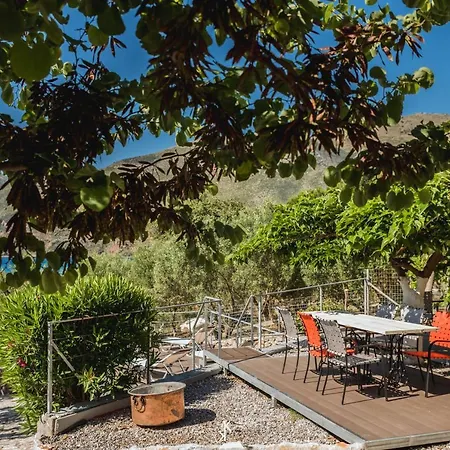 Chara House * Skoutárion