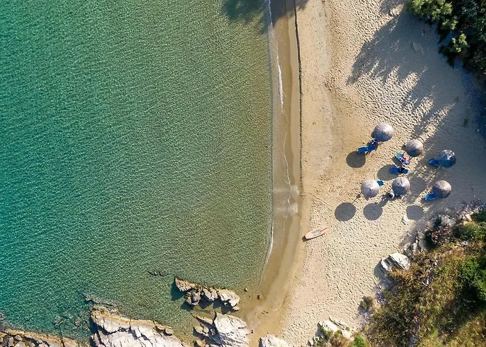 منزل ريفي Chara House